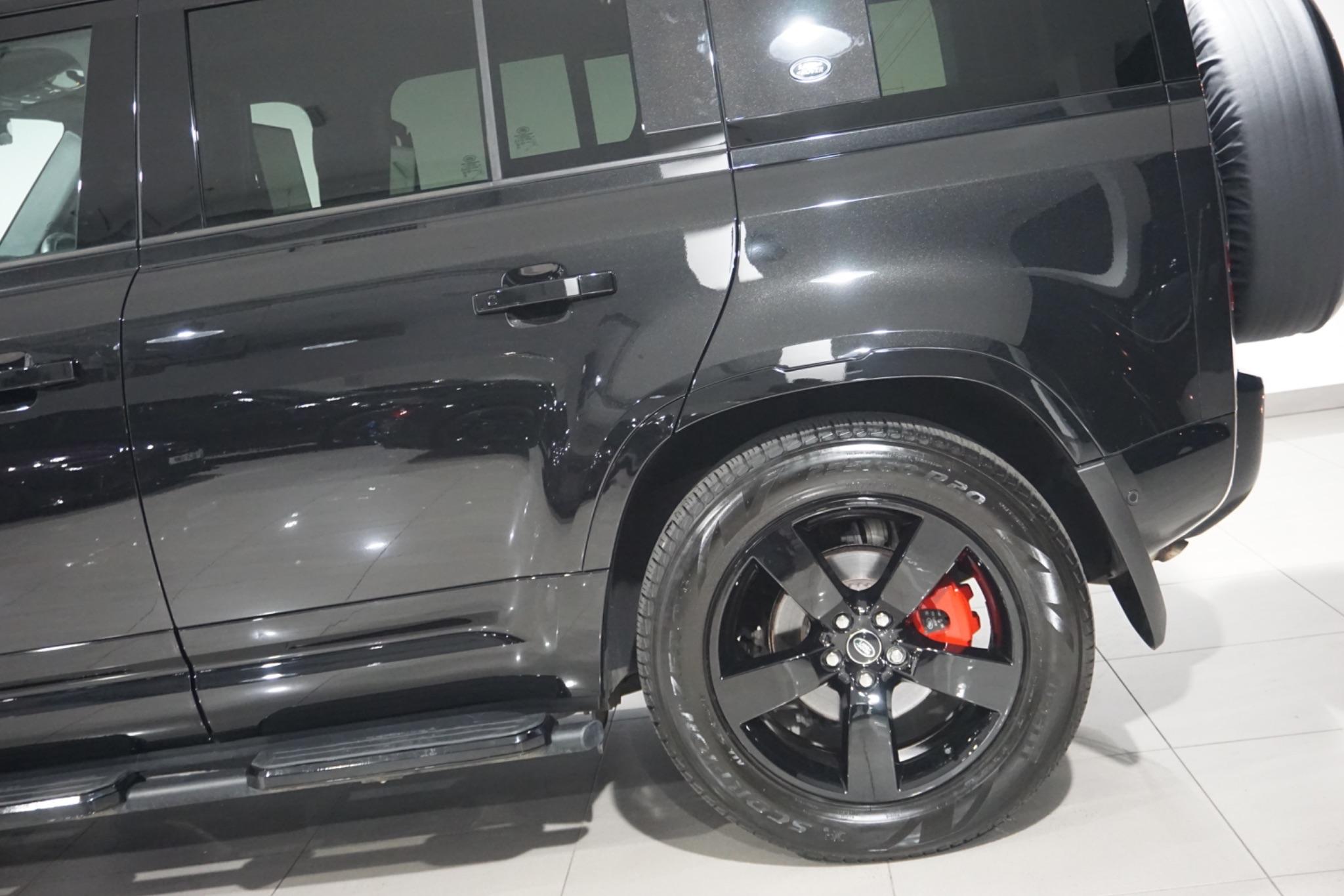 Land Rover Defender 110 3.0 D250 MHEV HSE Auto 4WD Euro 6 (s/s) 5dr